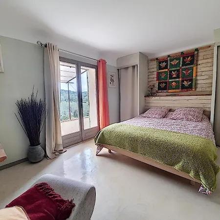 Rez De - St Cyr - L'oustaou Dorey 4pers Saint-Cyr-sur-Mer